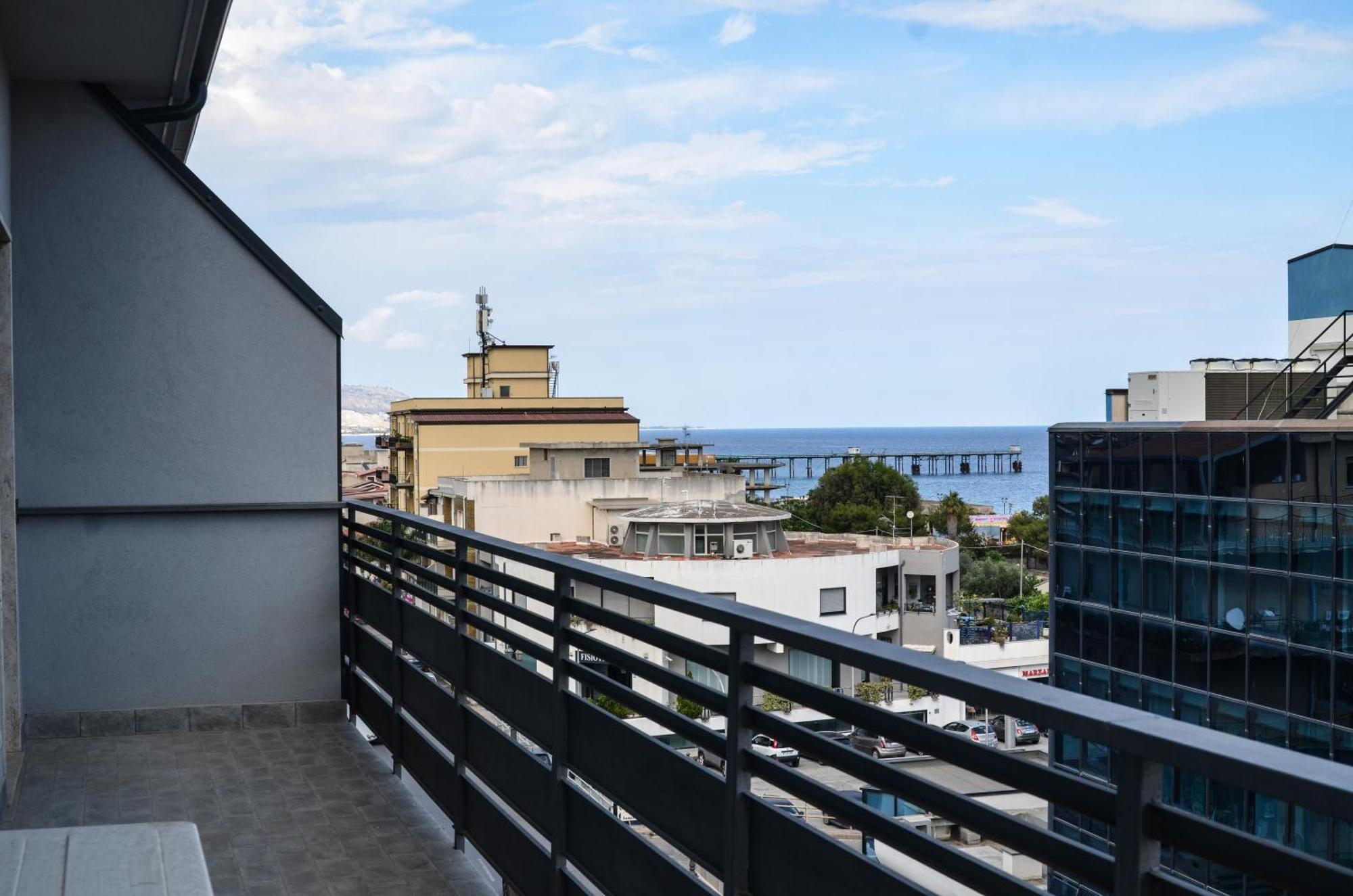Appartamento Siderno Sul Mare Trilocale Luaran gambar